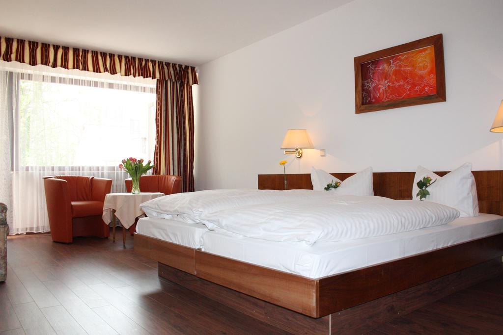Sathya Ayurveda Hotel Bad Orb Exterior photo