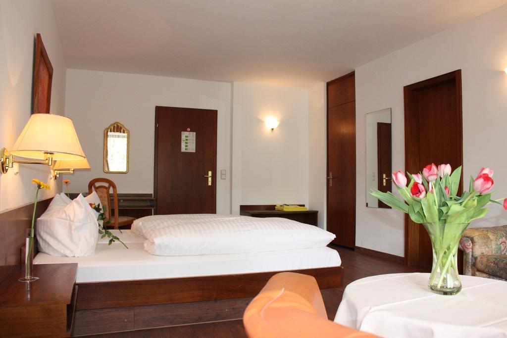 Sathya Ayurveda Hotel Bad Orb Exterior photo
