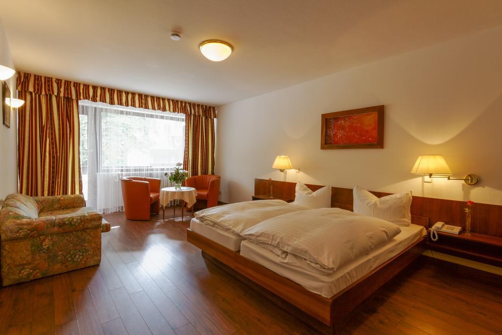 Sathya Ayurveda Hotel Bad Orb Exterior photo